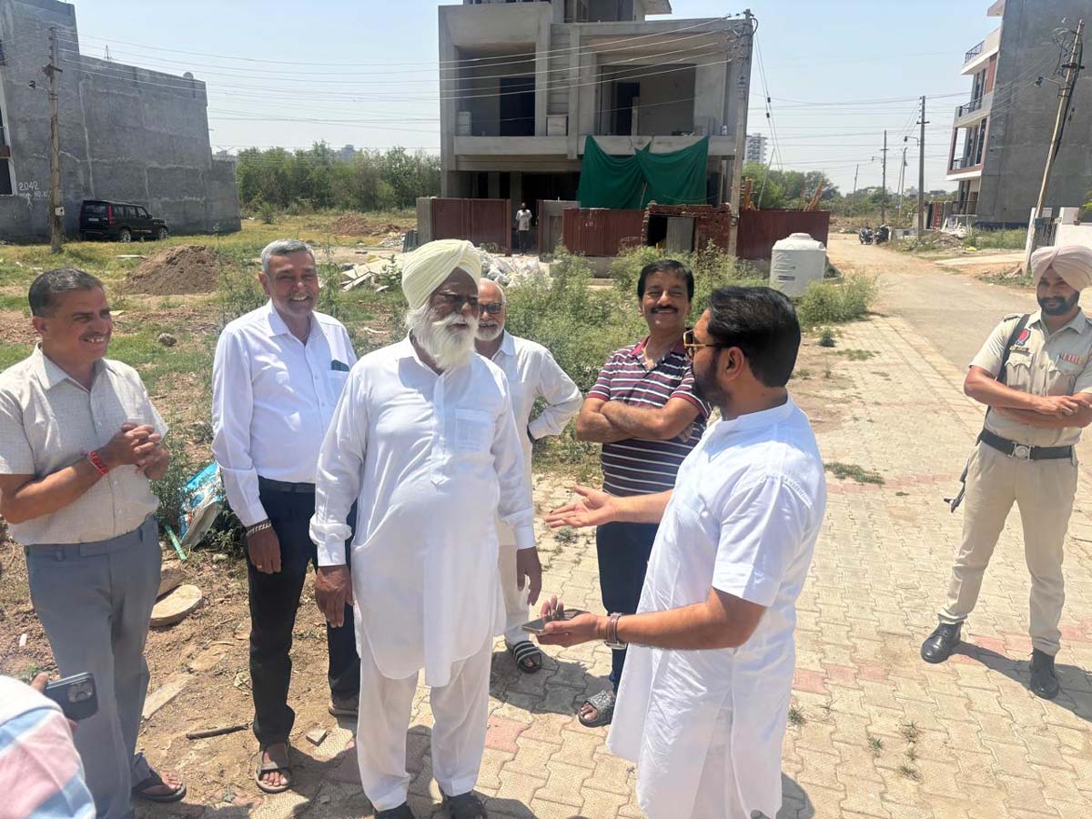 Sector 79 parks to be revamped: Mayor Jeeti Sidhu